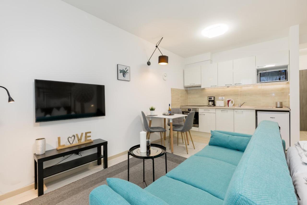 Appartamento Downtown Residences Leo - Ac, Elevator, Terrace Budapest
