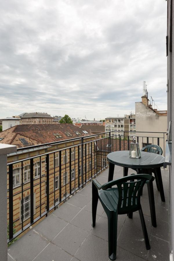 Downtown Residences Leo - Ac, Elevator, Terrace Appartamento